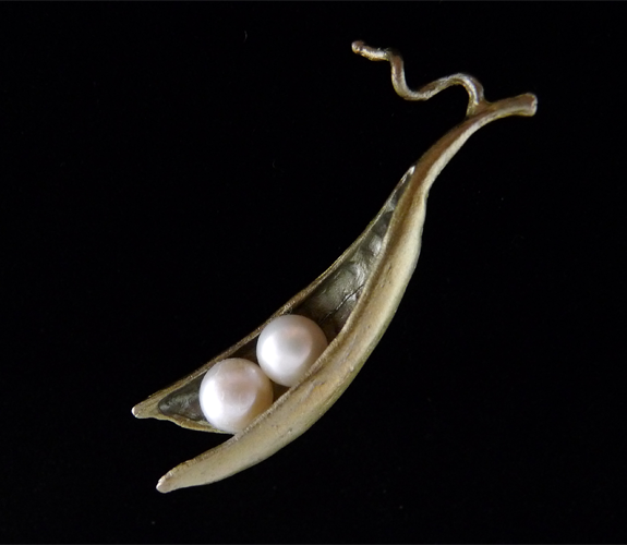Pin with Bronze Baby Peapod Pearl  by Silver Seasons